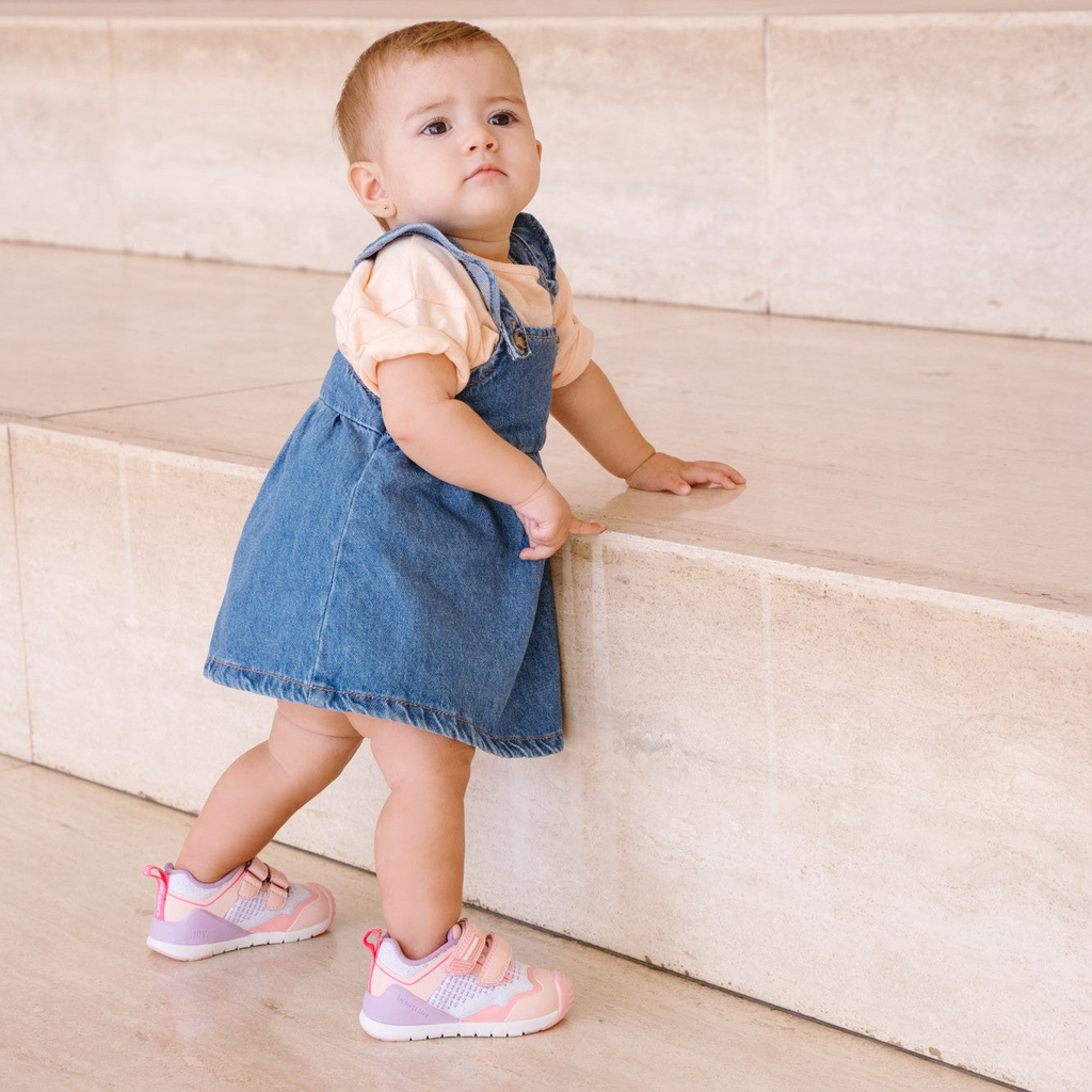 Kids first top walking shoes