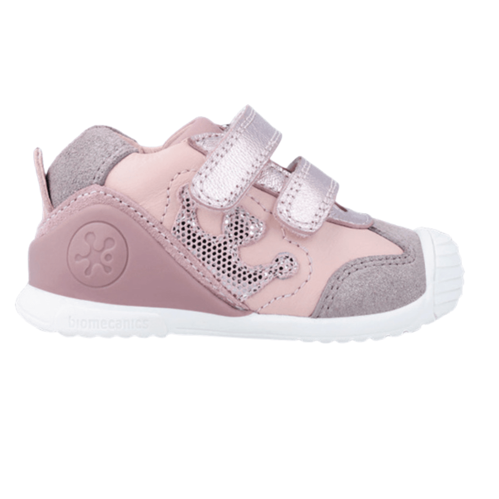 Biomecanics petalo pink shiny supportive girls first shoes with crown design
