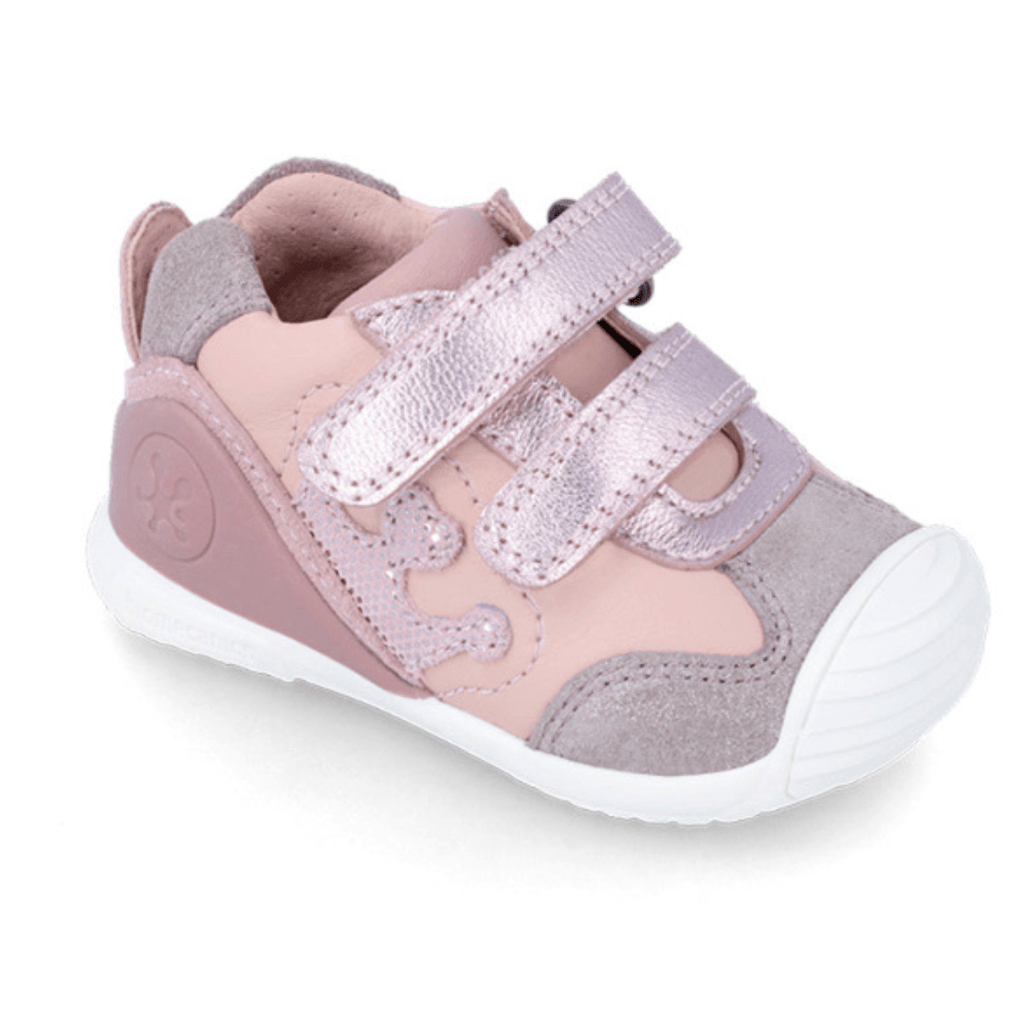 Biomecanics petalo pink shiny supportive girls first shoes with crown design