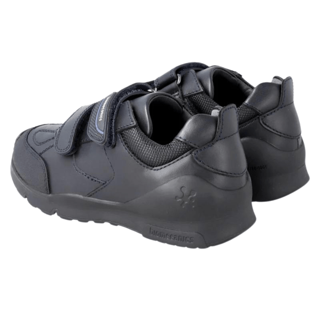 Biomecanics black school shoe